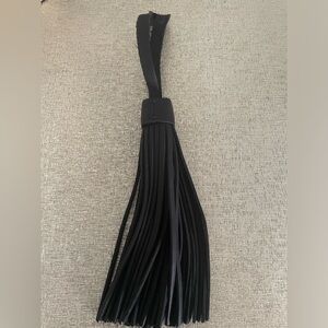 Portland Leather Handbag Tassel